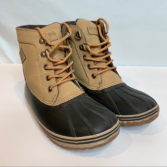 boys sperry boots